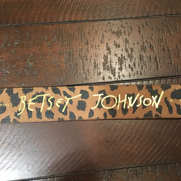 Betsey Johnson Women's Brown Man Made Belt - MED - Picture 8 of 10